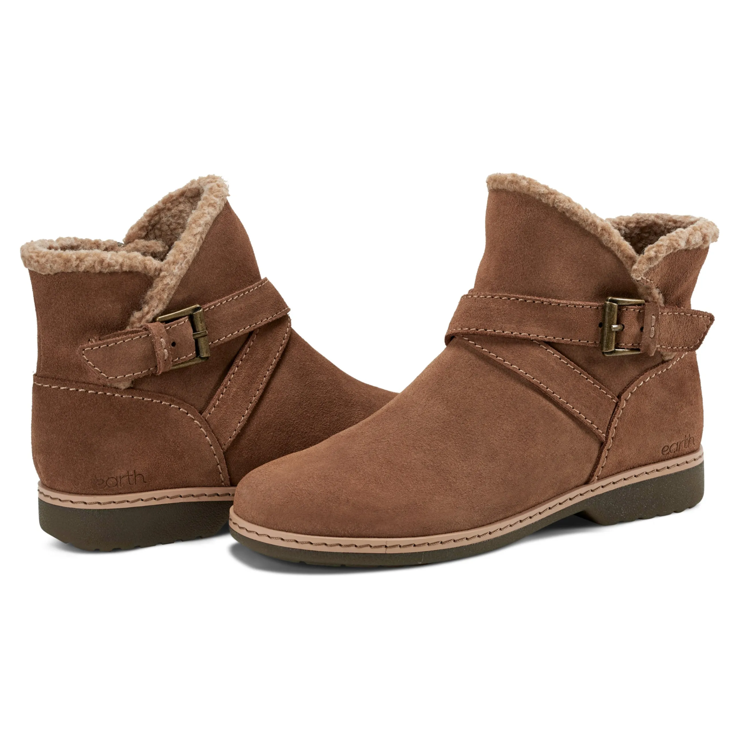 Hutton Water Repellent Round Toe Casual Booties
